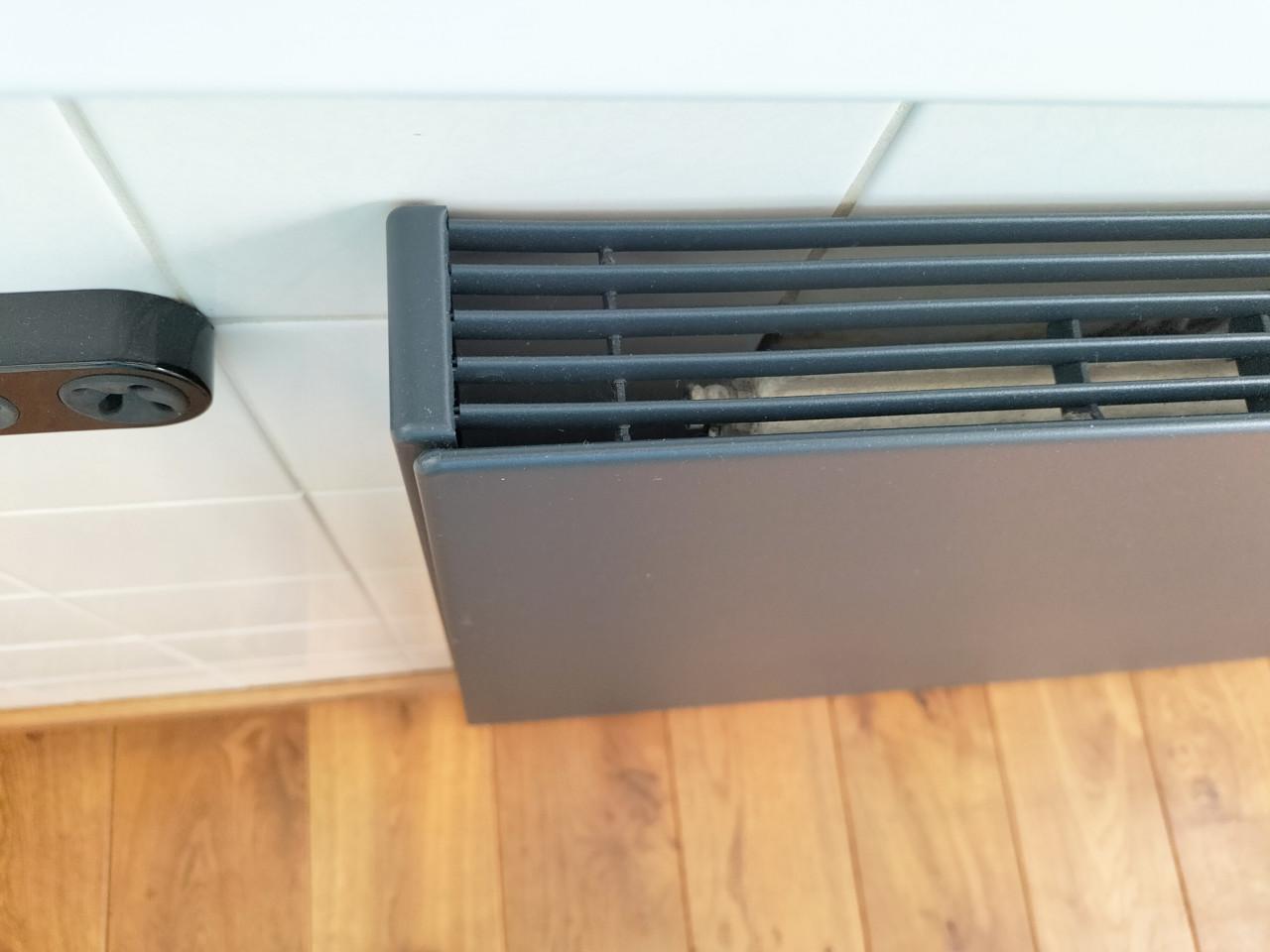 Radiator ombouw met magneten