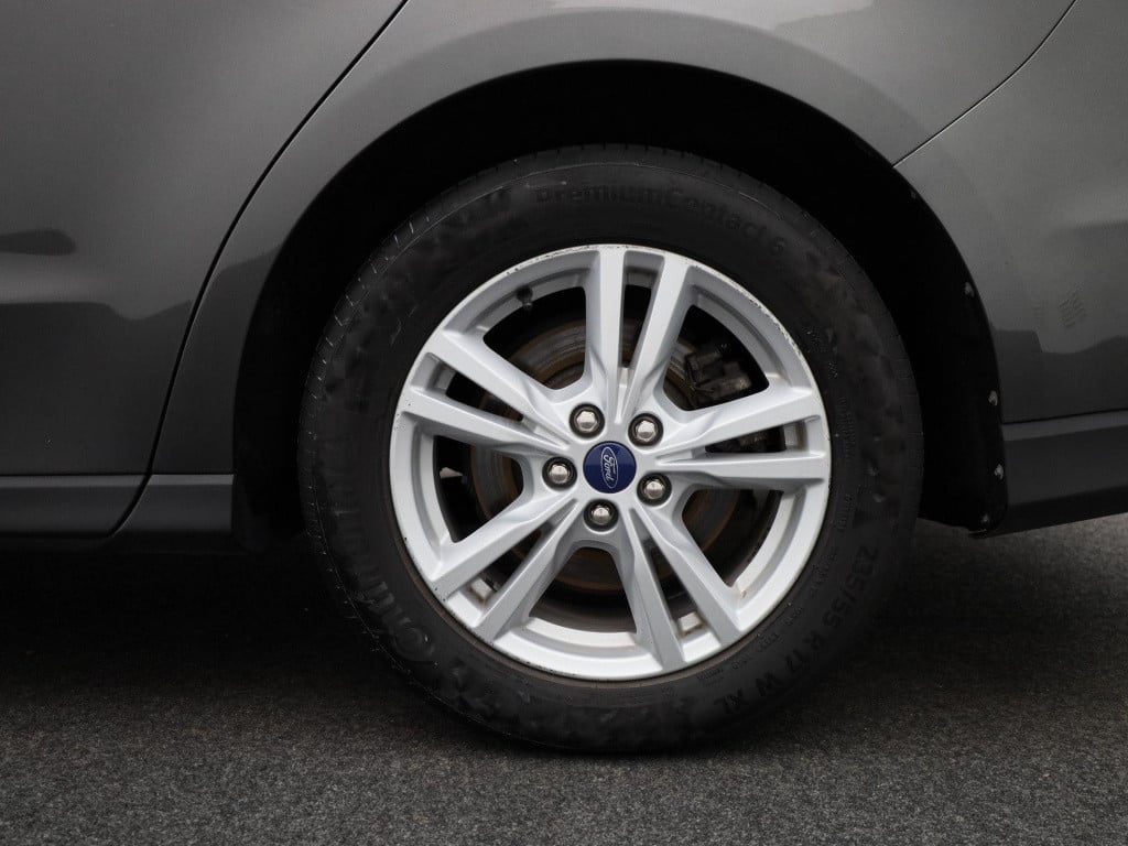 Ford Galaxy 2.5i hev titanium | automaat | 7-persoons | trekhaak | parkeer 
