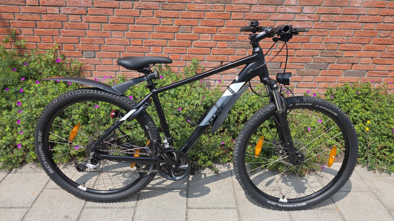 CUBE | AIM | 27.5 INCH | FRAME 45 CM | NETTE STAAT!!