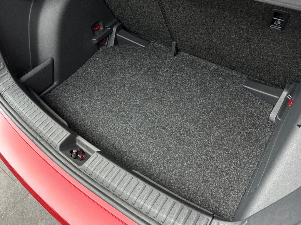 Skoda Fabia 1.0 tsi monte carlo navigatie - 17 inch lm