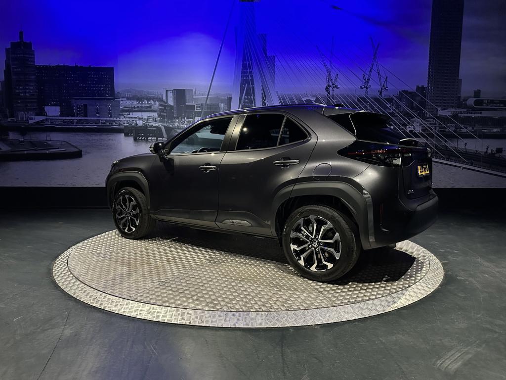 Toyota Yaris Cross 1.5 hybrid 130 dynamic *acc*winterpakket*camera*17inch*