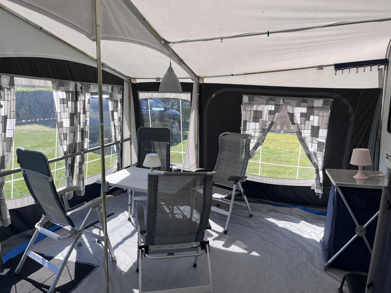Knaus caravan Sport 450 FU