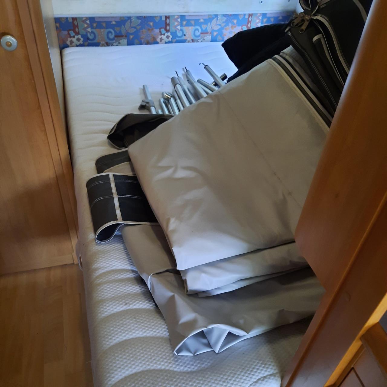 Hobby 495 met voortent