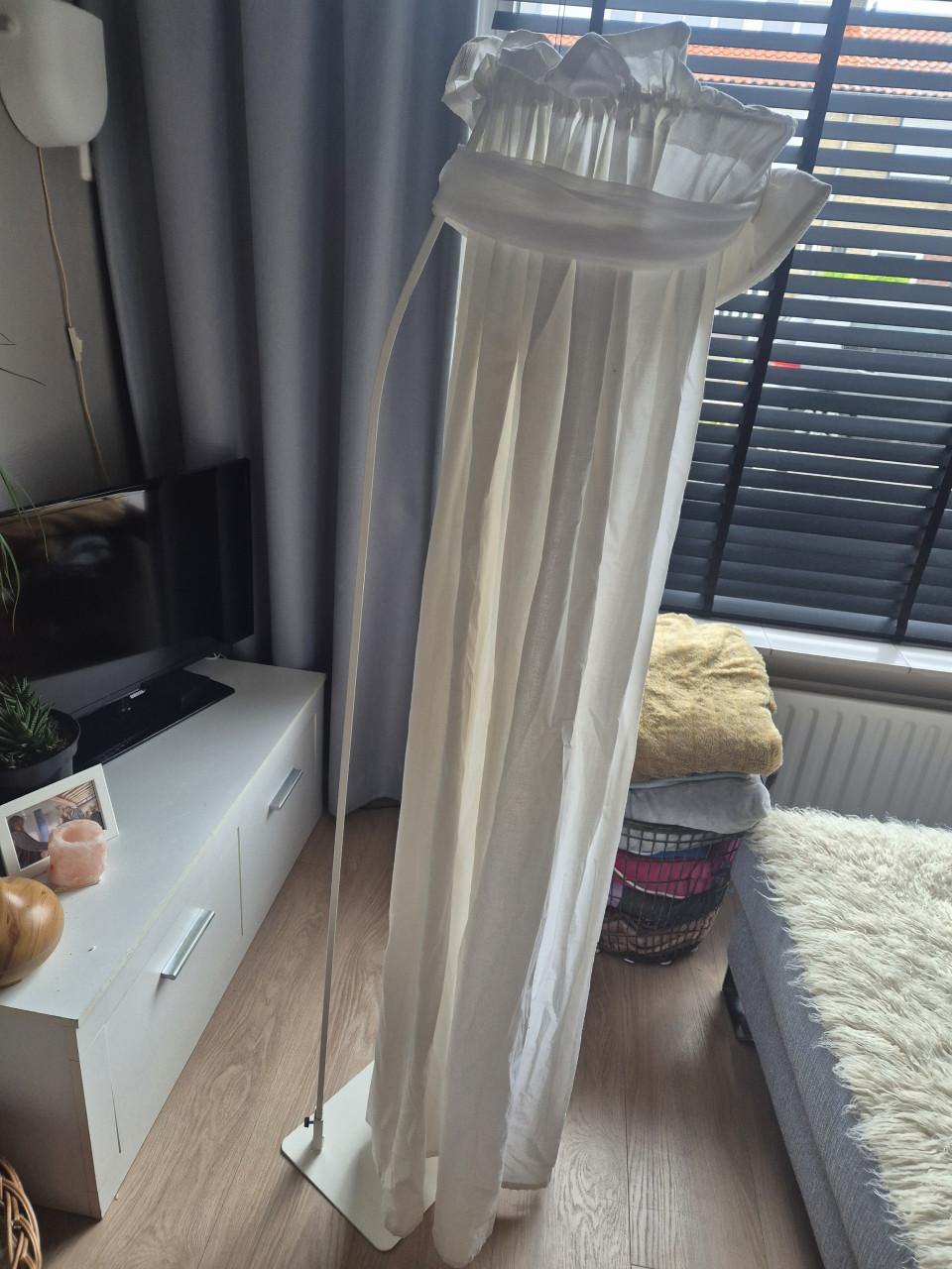 Babybed sluier/hemel met standaard