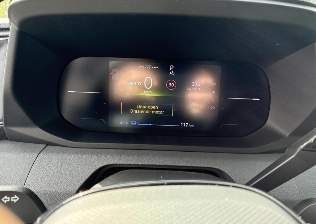 Renault Master e-tech t35 l2h2 extra long range 87 kwh - vierseizoenbanden 