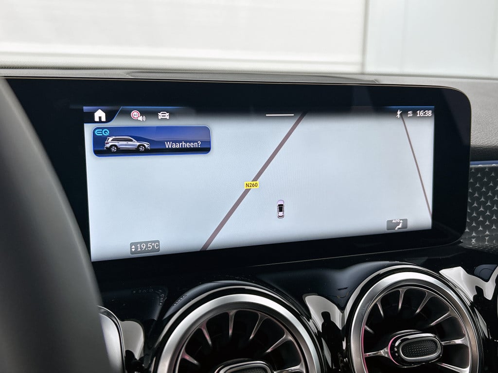 Mercedes-Benz Eqb 250+ business solution 71 kwh | parkeerpakket met achteru