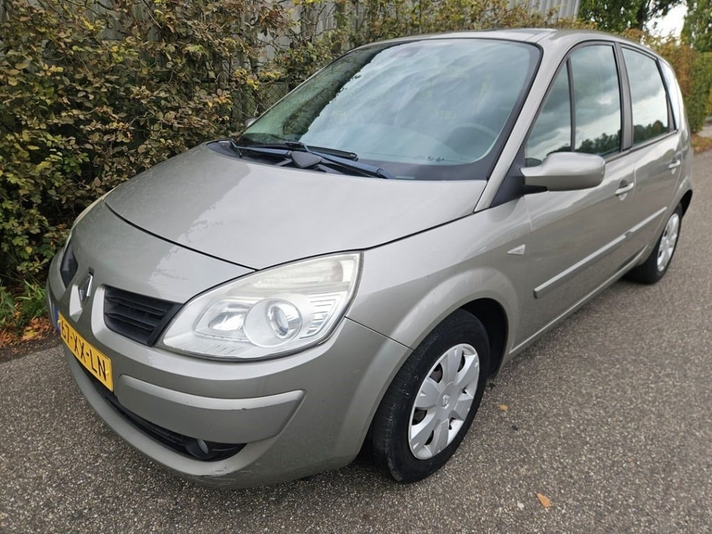 Renault Scenic 2 1.6 16v