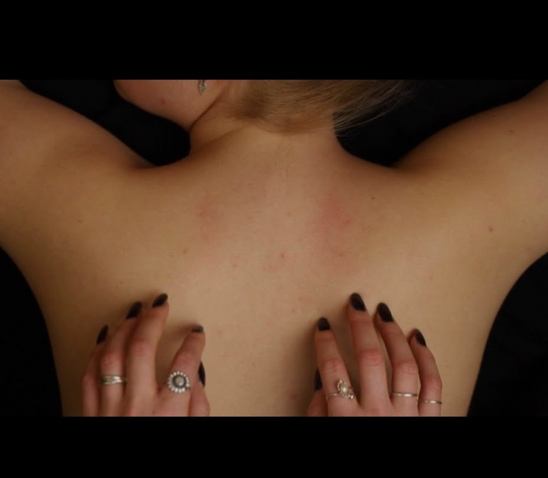 ASMR massage