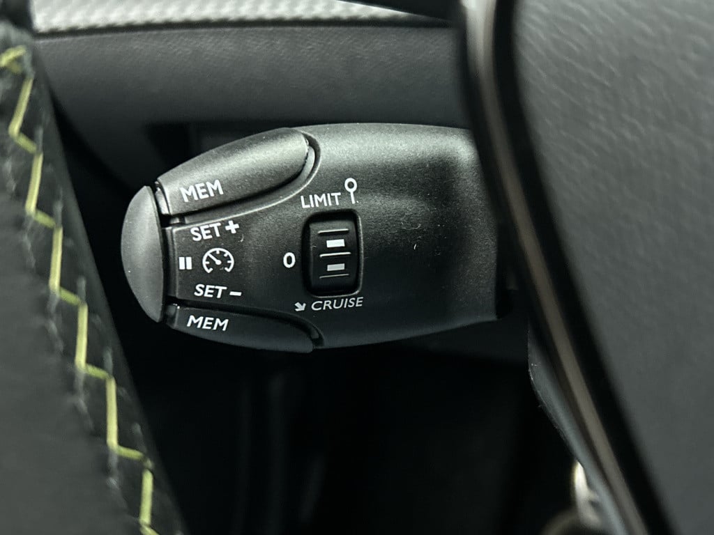 Peugeot 208 100 pk gt | rijklaar |
