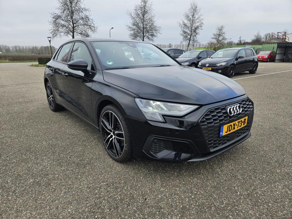 Audi A3 sportback 40 tfsi e / s edition