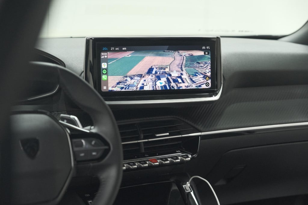 Peugeot 2008 hybrid 136 e-dcs6 allure | 360 camera | adaptieve cruise contr