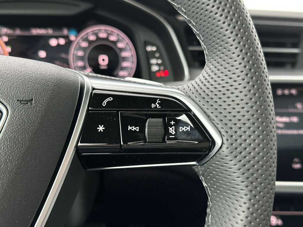 Audi A6 avant 50 tfsi e quattro s edition competition