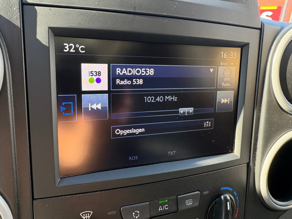 Peugeot Partner 120 1.6 bluehdi 75 l1 premium pack