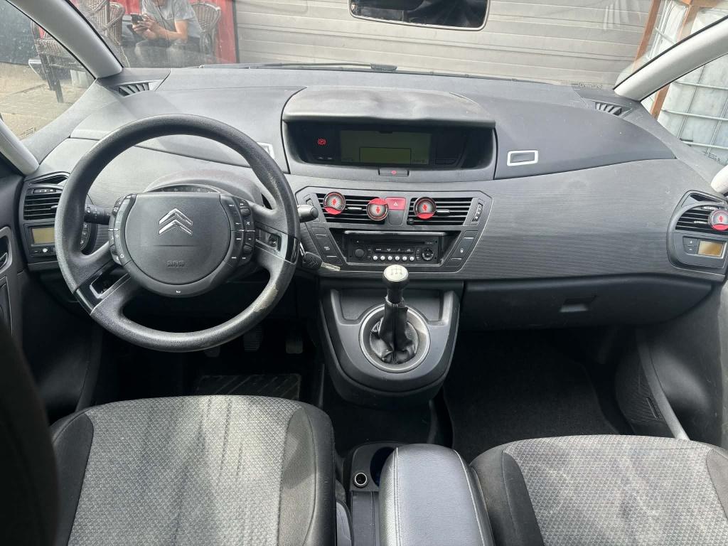 Citroen Grand C4 Picasso 1.6 vti image 7p.