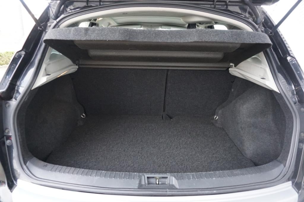 Nissan Qashqai 1.6 connect edition climate / navi / cruise / camera / pano 