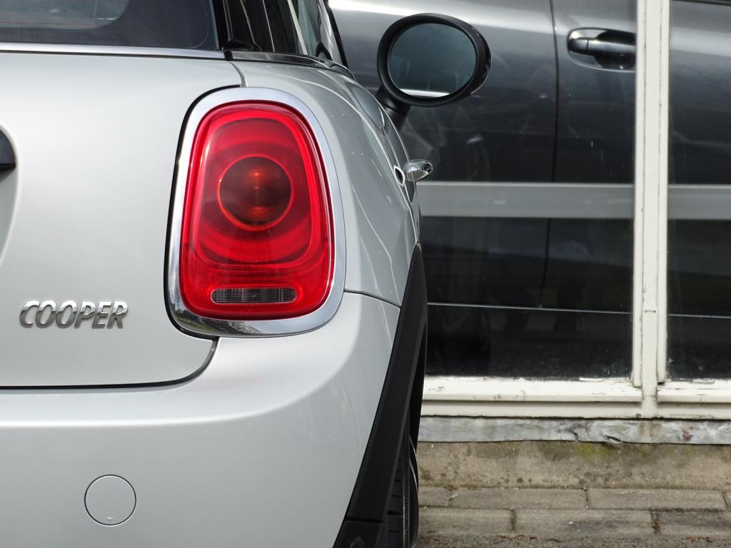 Mini Cooper mini 1.5 business automaat | led