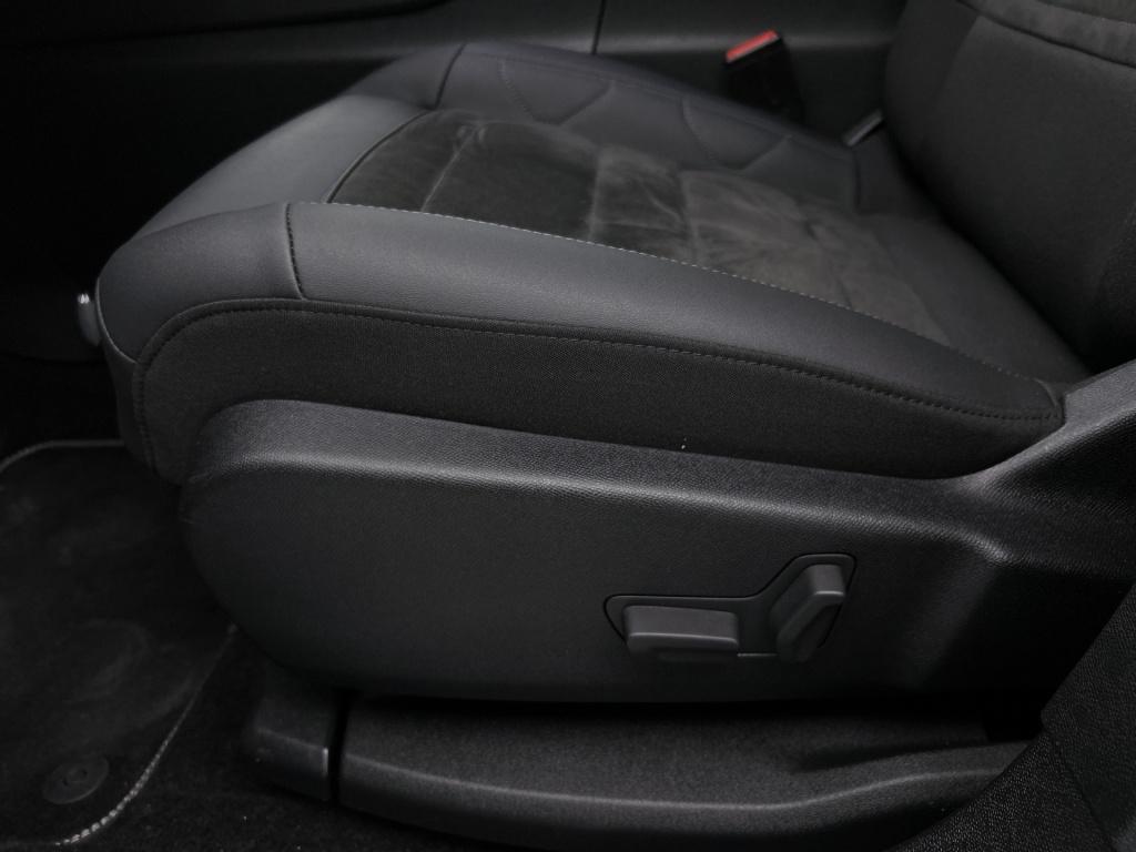 Citroen C5 Aircross hybrid 136 pk automaat ë-series | rijklaar |  alcantara