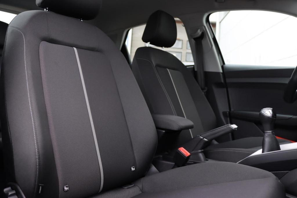Audi A1 Sportback 25 tfsi pro line 95pk