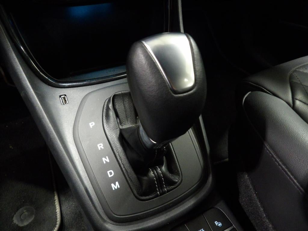 Ford Puma 1.0i ecoboost hybrid 125pk aut st-line vignale