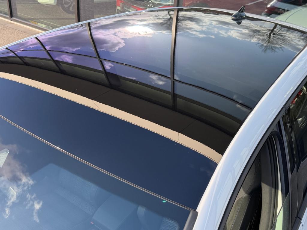 Volkswagen Golf 1.5 ehybrid gte 272pk | black style | 360 camera | iq light