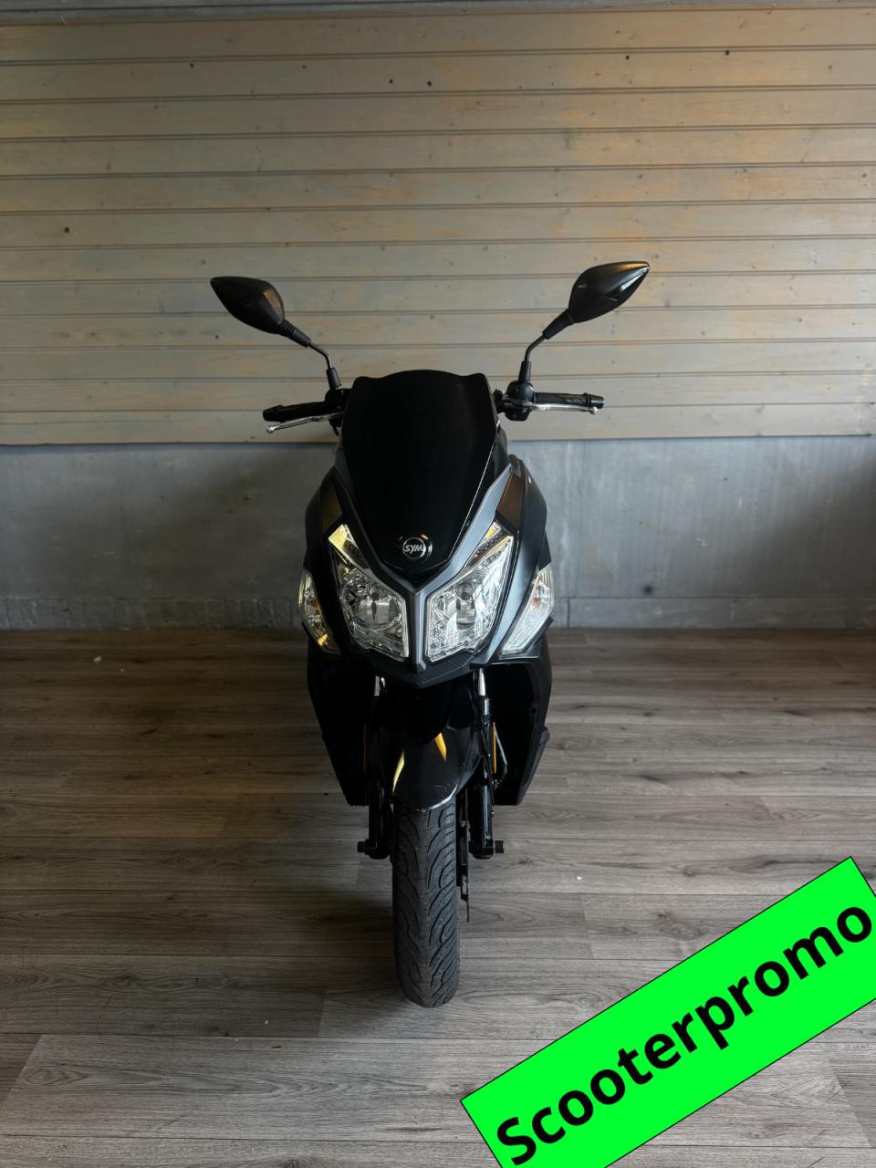 SYM JET (geel kenteken)