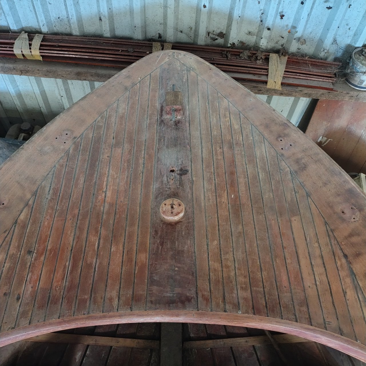 Zweedse spitsgatter 8m mahonie/eiken – opknapper