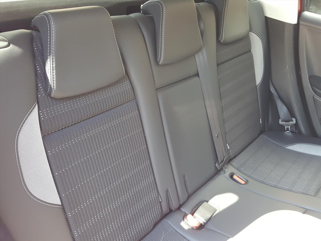 Peugeot 2008 1.2 pt 110pk allure eat6 automaat navigatie | achteruitrijcame