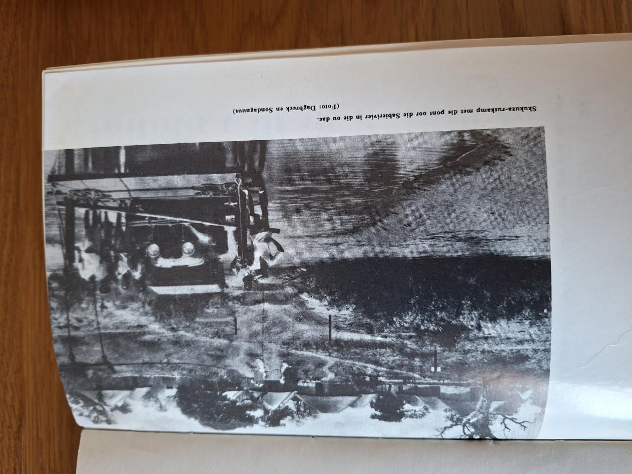 Te koop:  Veldwachter.  Hannes Kloppers. afrikaans