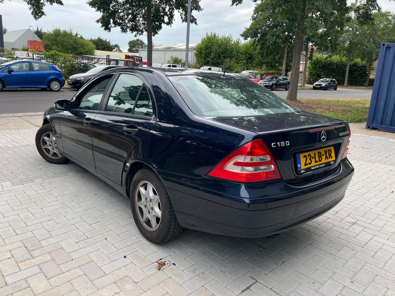 Mercedes-Benz C-Klasse 180K. Automaat