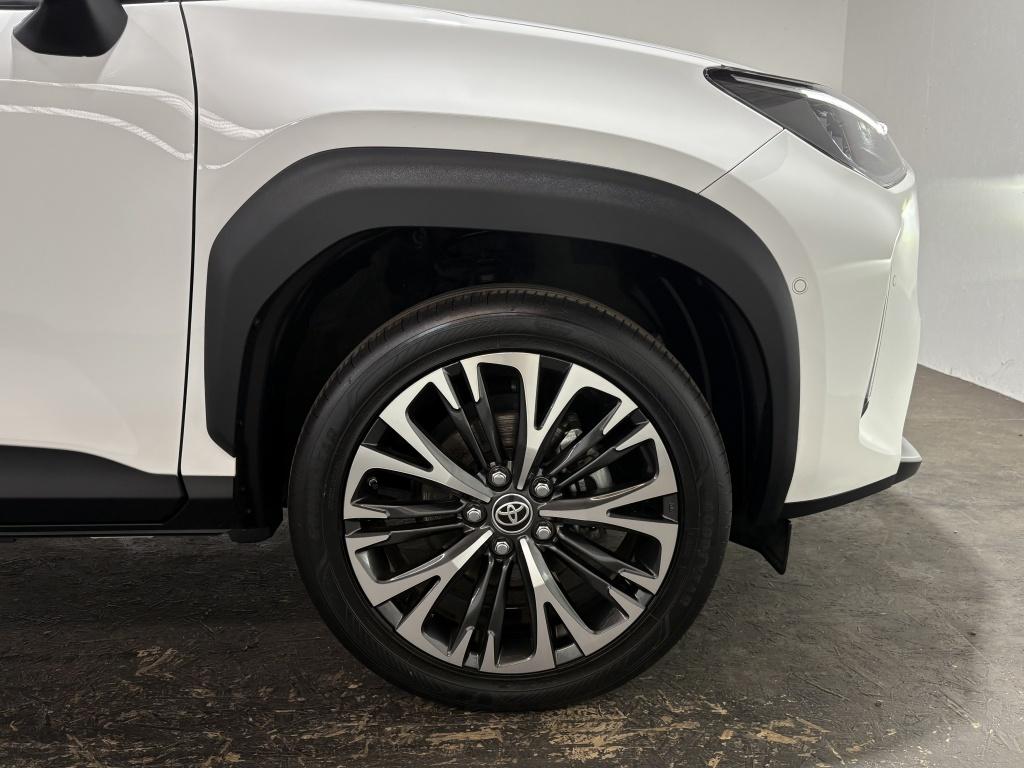 Toyota Yaris Cross 1.5 hybrid executive | 360 camera | bsm | stoelverwarmin