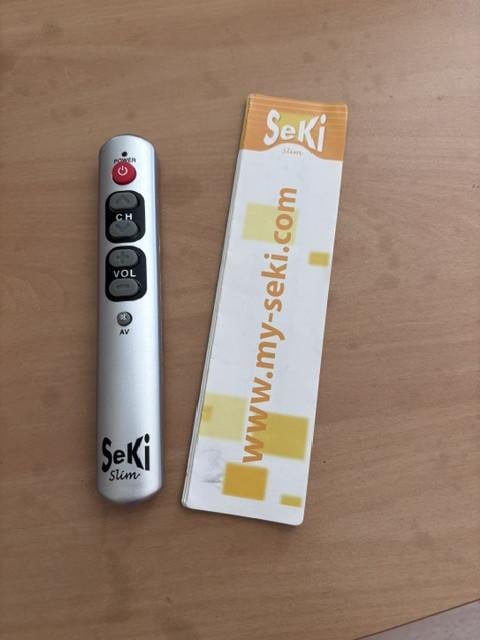 Seki Slim afstandsbediening met 6 toetsen
