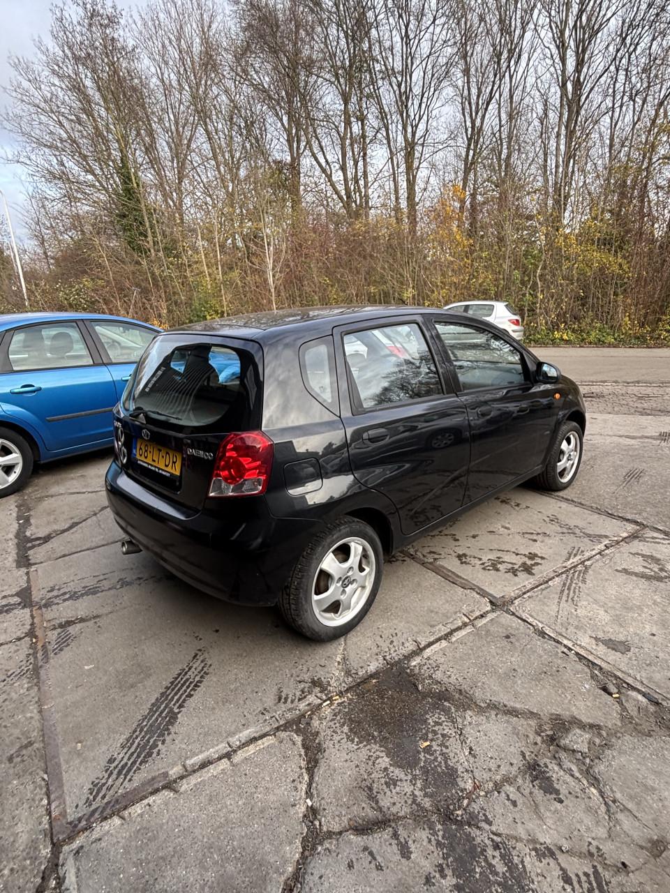 Dewoo met een jaar apk