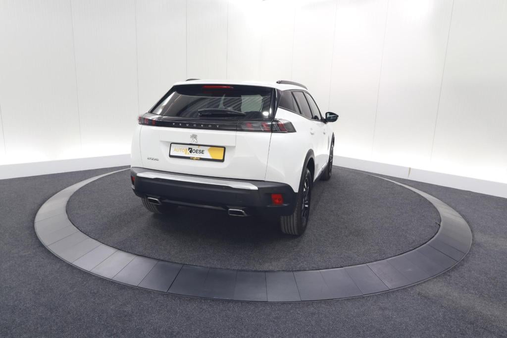 Peugeot 2008 puretech 130 eat8 allure | camera | navigatie | parkeersensore