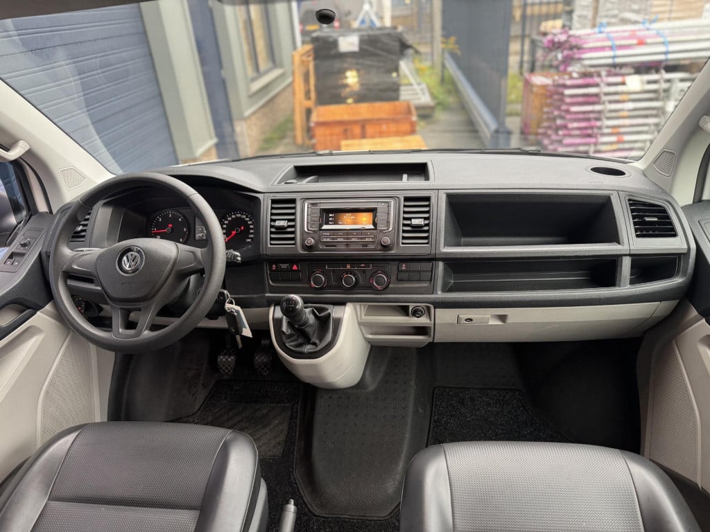 Volkswagen Transporter 2.0 tdi l2h1 trendline dubbel cabine / airco / leer 