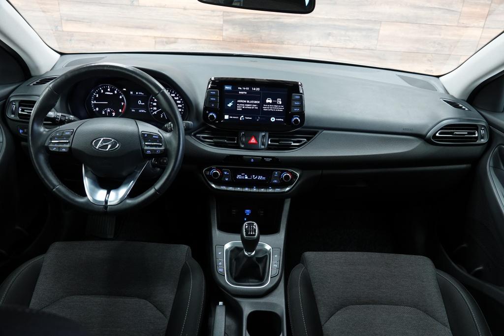 Hyundai I 30 1.0 t-gdi mhev | camera | cruise | carplay | pdc |