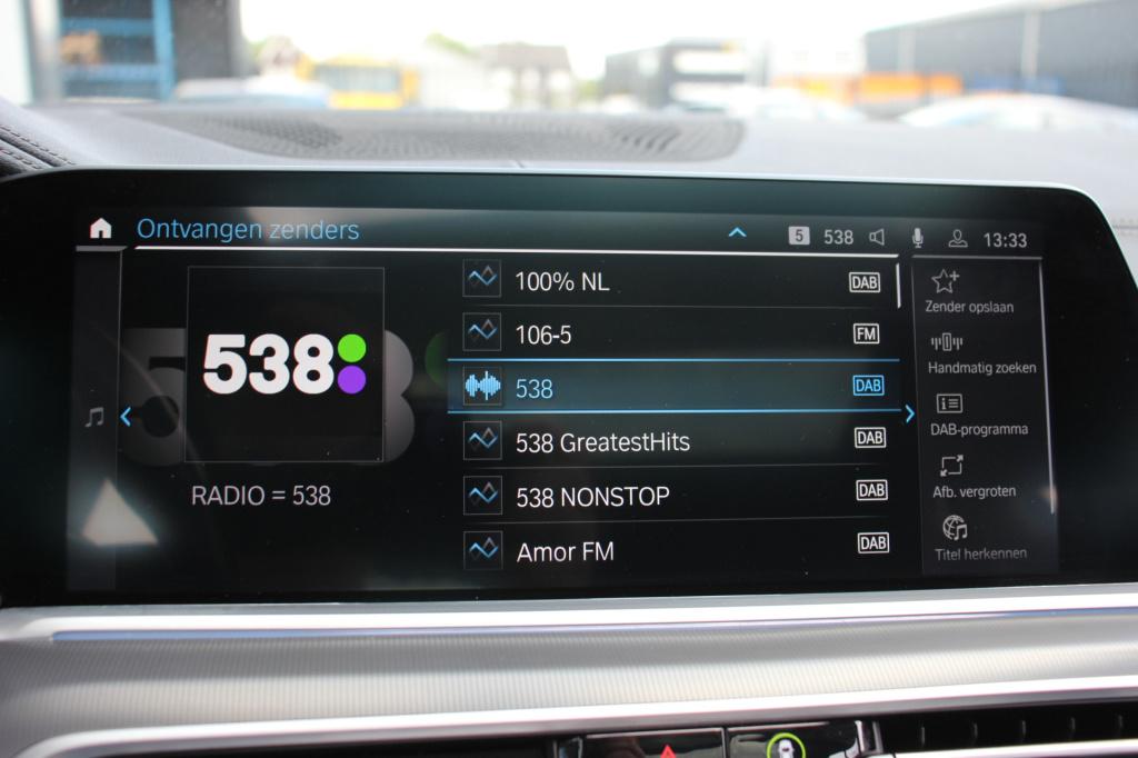 BMW X5 xdrive45e high executive | m pakket | pano | luchtvering | trekhaak 