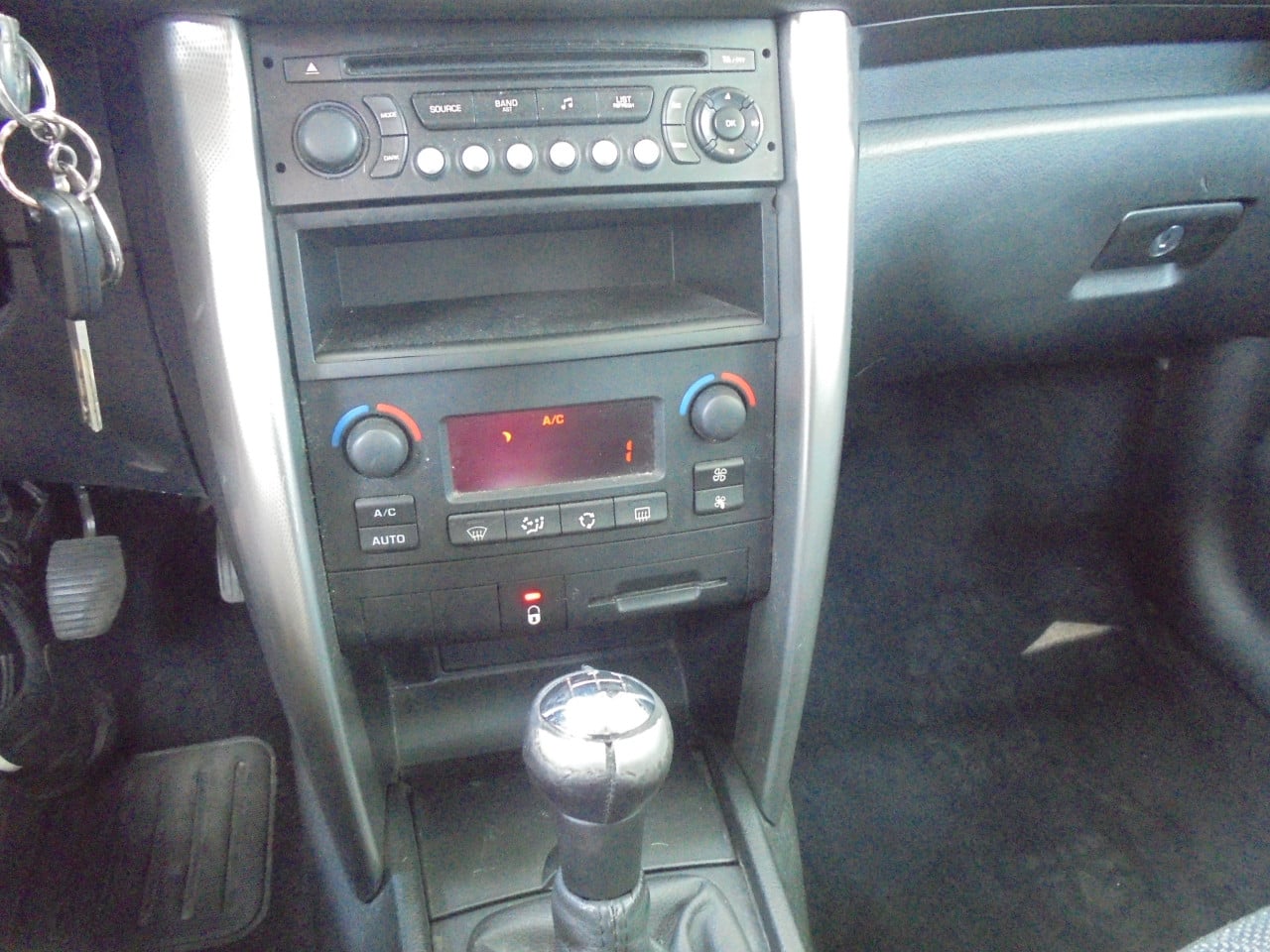 207 1.4 motor XS Pack uitvoering bouwjaar 2007 Apk augustus 2026 met N.A.P