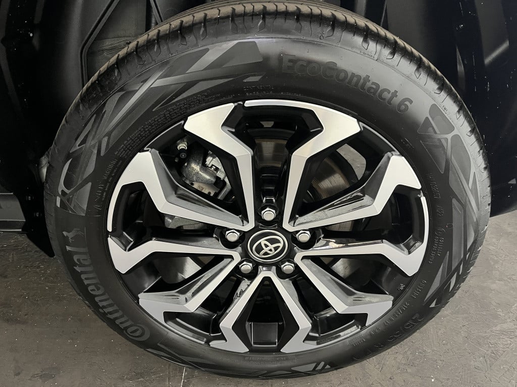 Toyota Yaris Cross dynamic | navi | pdc | bsm |