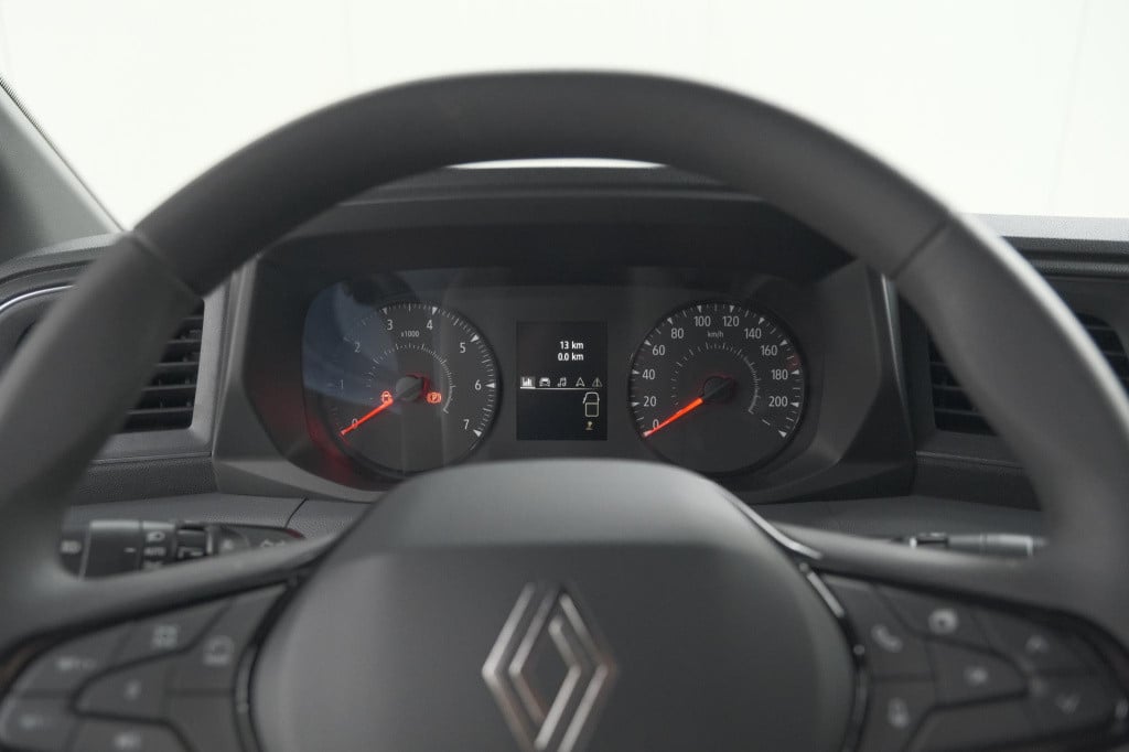 Renault Master t35 2.0 dci 170 l3h2 extra | trekhaak | camera | vloerplaat 
