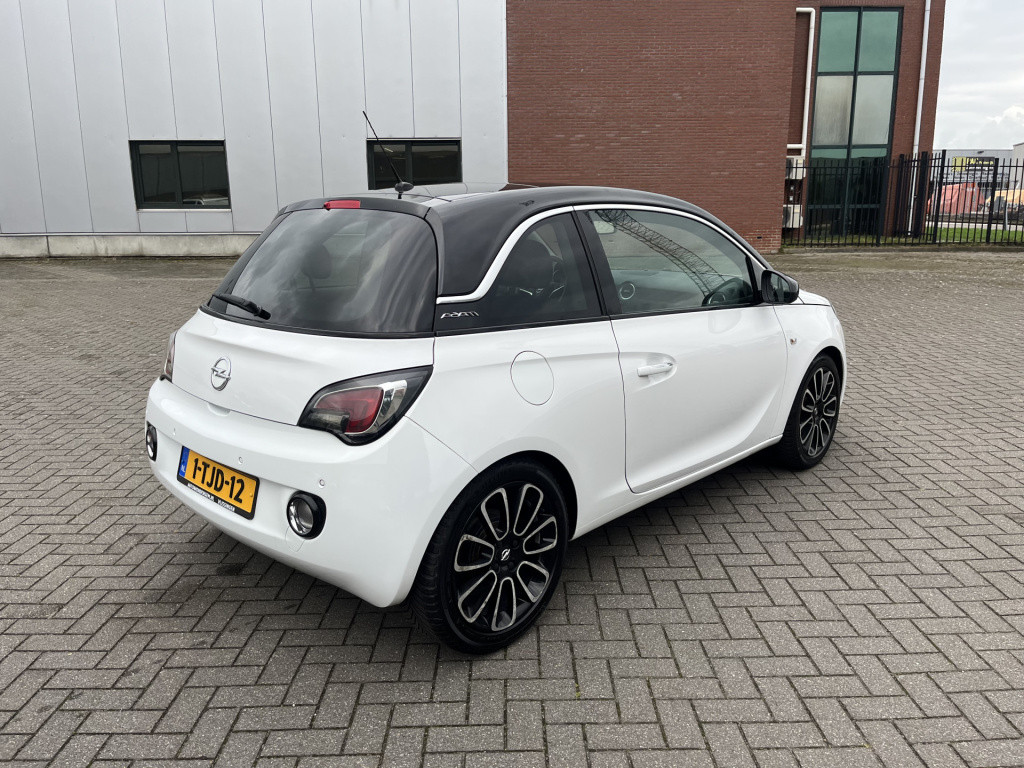 Opel Adam 1.2 glam
