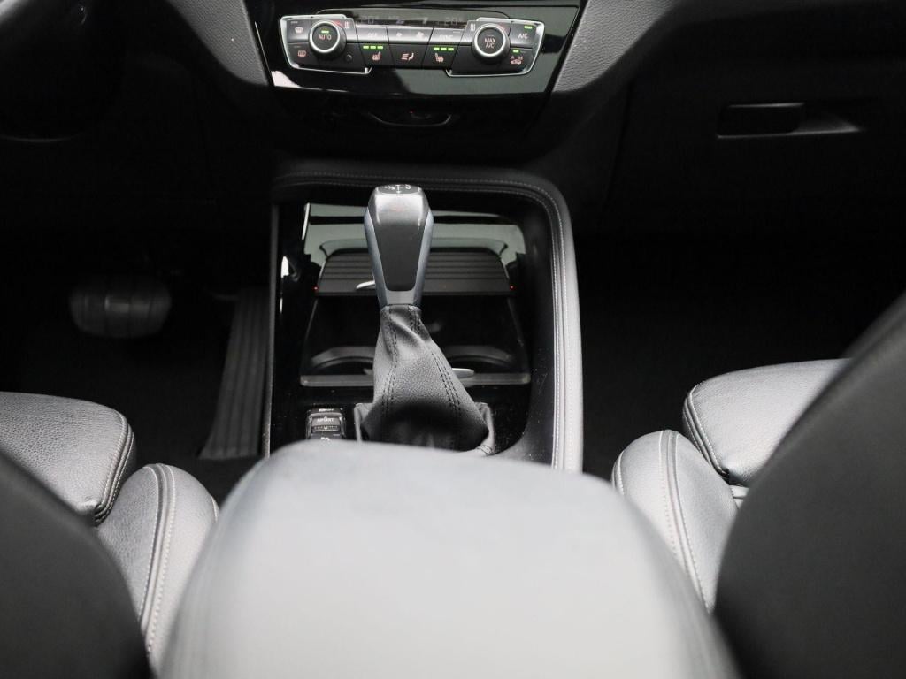 BMW X1 xdrive25e executive | m-sport | panoramadak | harman kardon | sfeerv