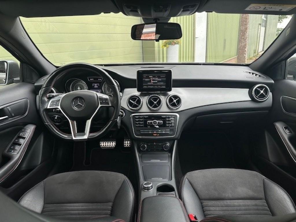 Mercedes-Benz Gla-klasse 200 amg