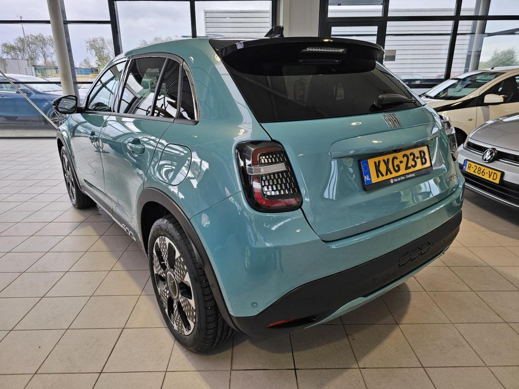 Fiat 600 1.2 hybrid la prima