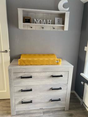 Commode en wandplank