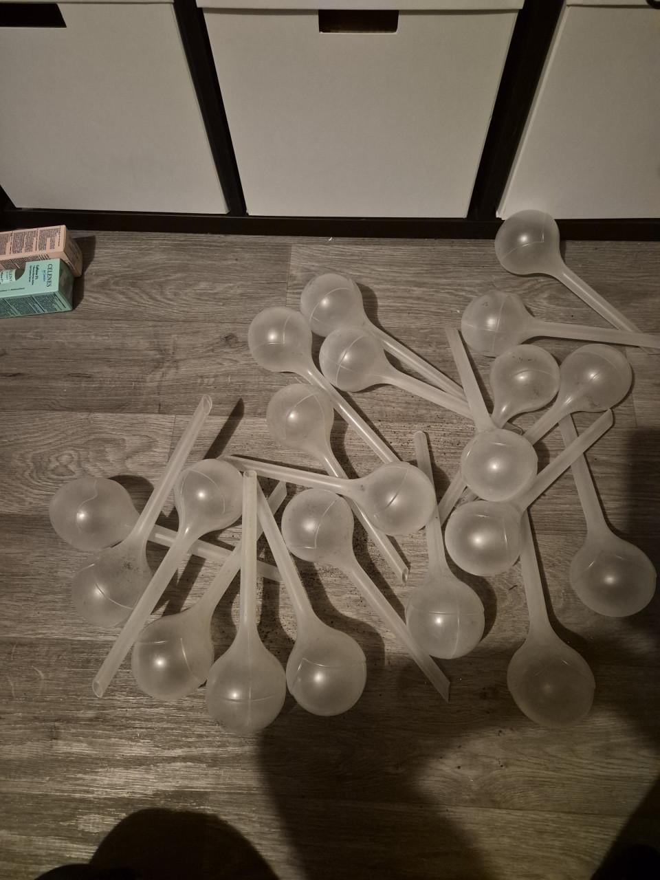 Veel waterbollen voor planten