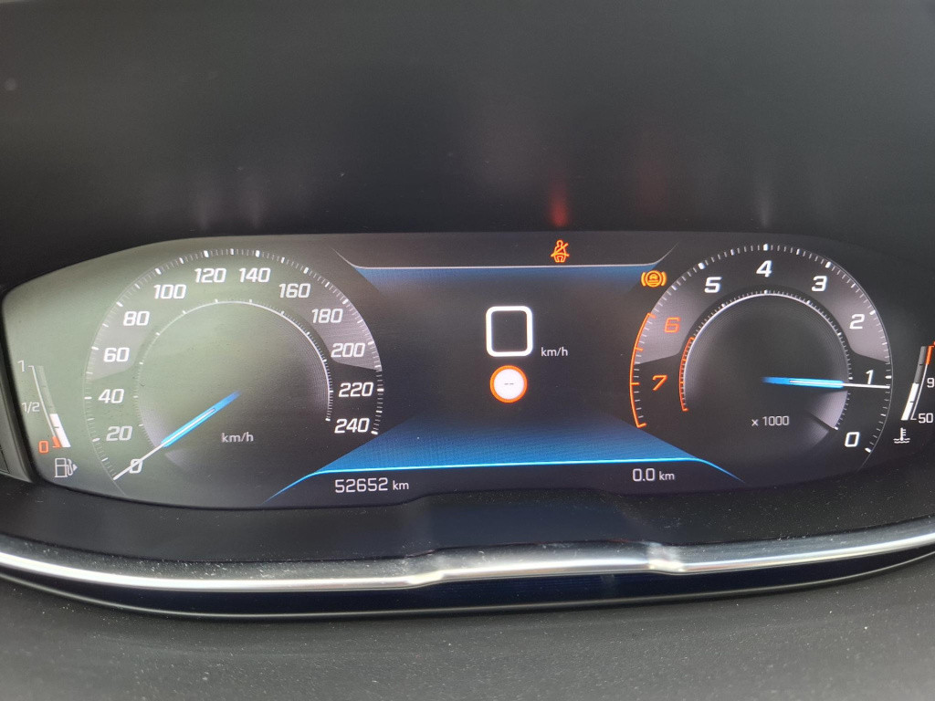 Peugeot 3008 suv 130 active pack navi/clima/cam
