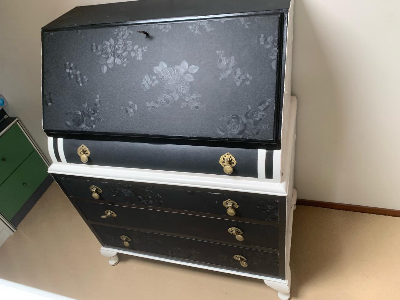 Secretaire
