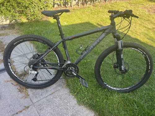 Mountainbike CUBE LTD small/medium 26”