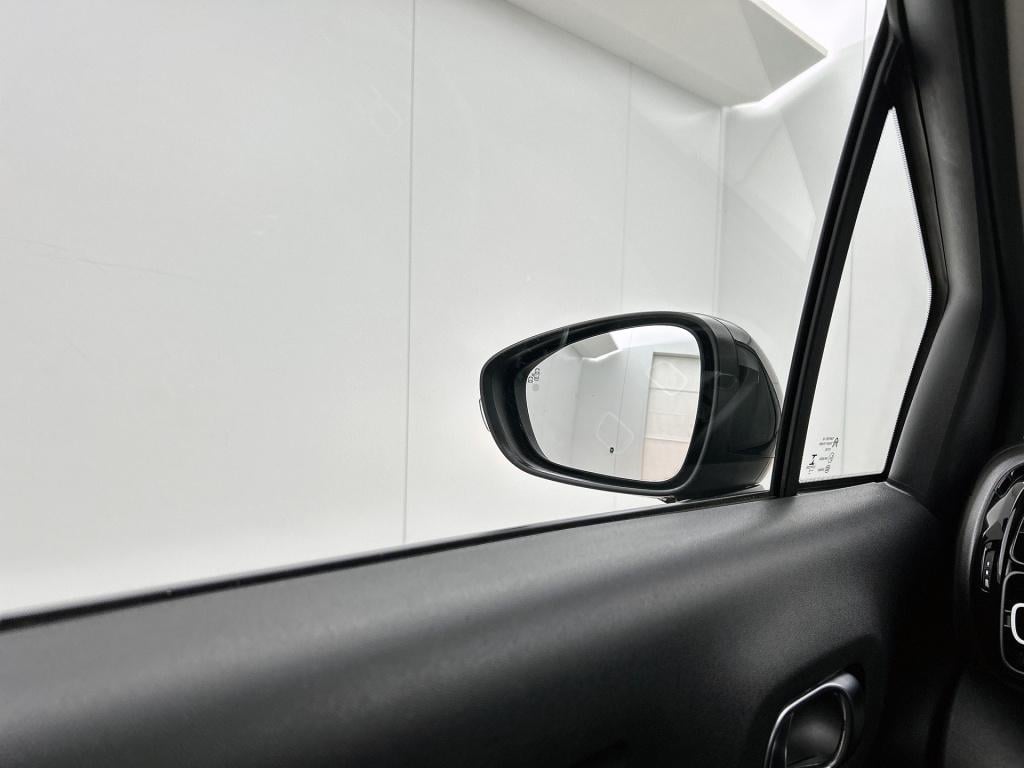 Citroen C3 Aircross 110 pk s&s shine | rijklaar | trekhaak | panoramdak |