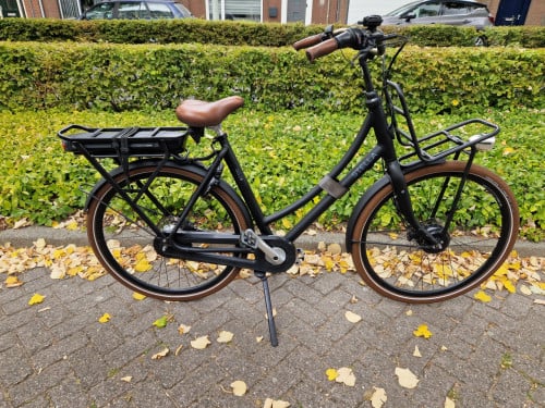 Keurig nette Stella transportfiets